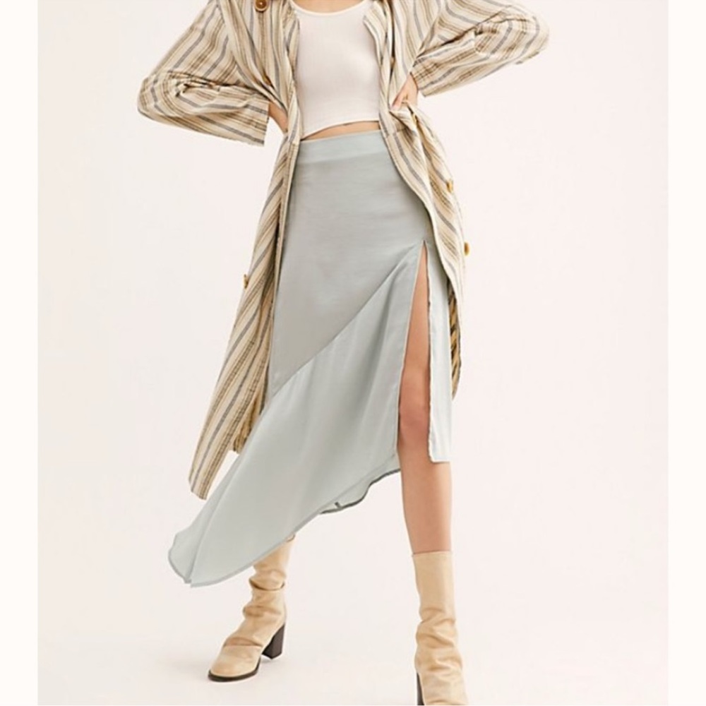 Free People midi asymmetrical thigh slit skirt a- sea foam green. Size 6